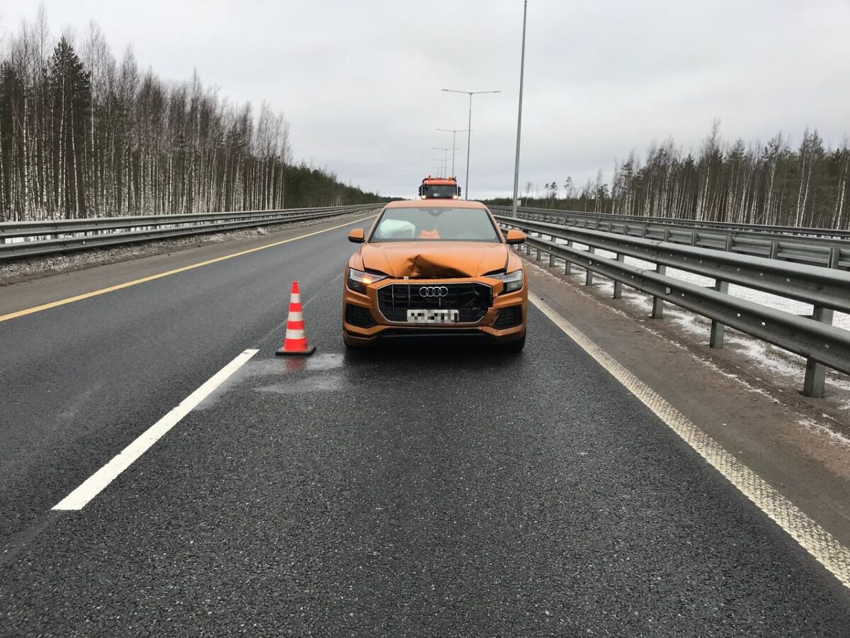 Неудачный обгон привёл к ДТП с пострадавшей в Тверской области