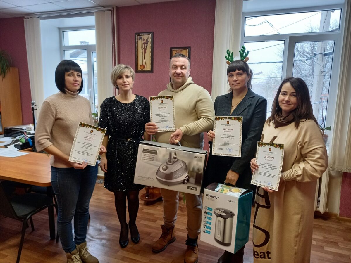 "Два дракона" победили в конкурсе на лучшее рождественское оформление