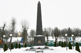 Игорь Руденя поздравил жителей Андреапольского округа с годовщиной освобождения района от фашистских захватчиков Игорь Руденя поздравил жителей Андреапольского округа с годовщиной освобождения района от фашистских захватчиков