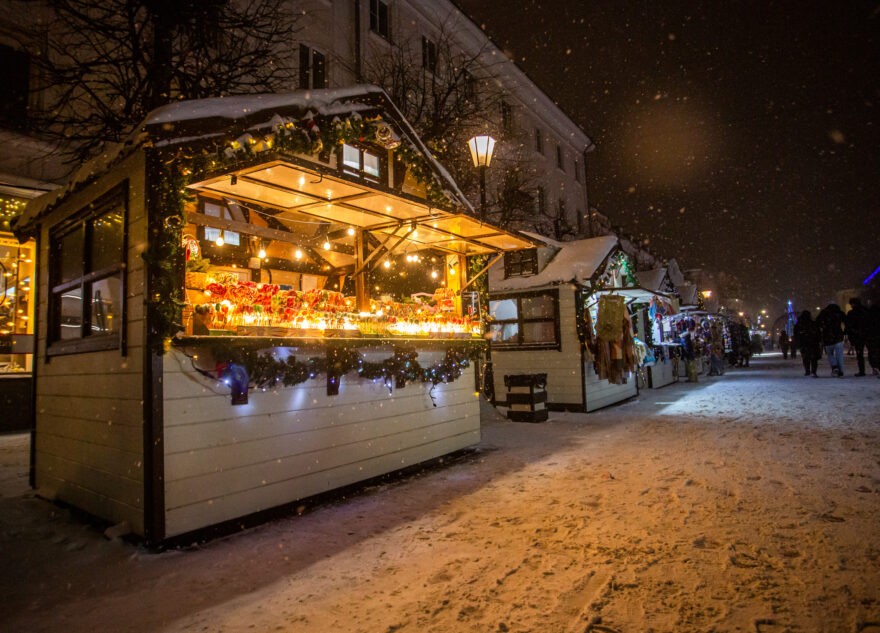 В Твери продолжается Рождественская ярмарка