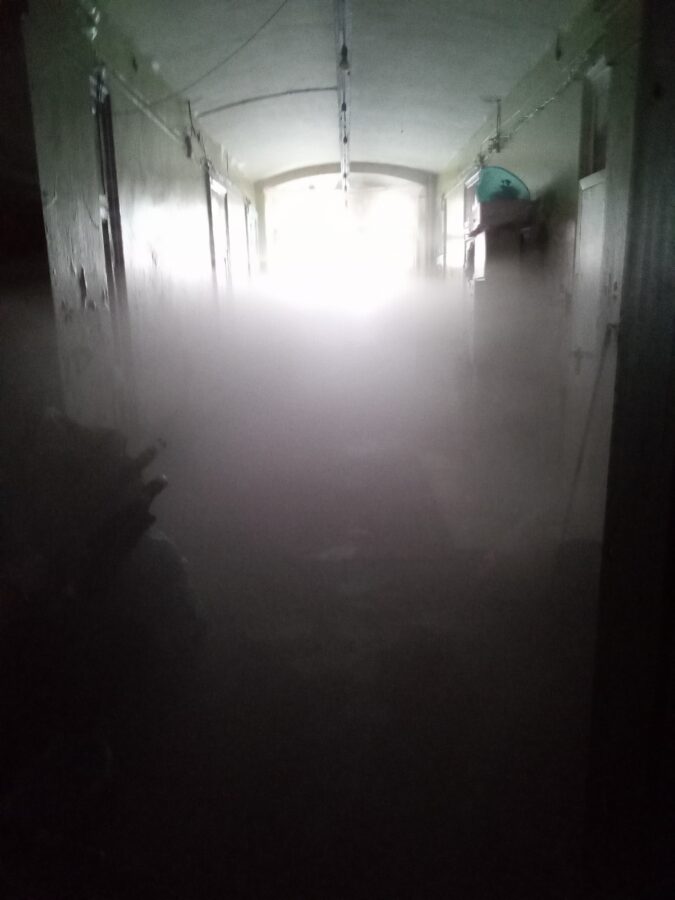 Старинный дом в Твери и его жители тонут в кипятке