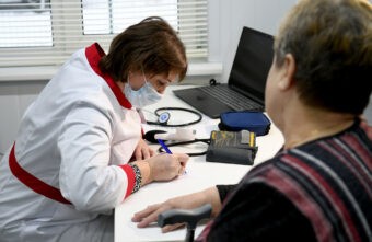 Депутаты предложили дать всем россиянам дополнительный оплачиваемый выходной Депутаты предложили дать всем россиянам дополнительный оплачиваемый выходной