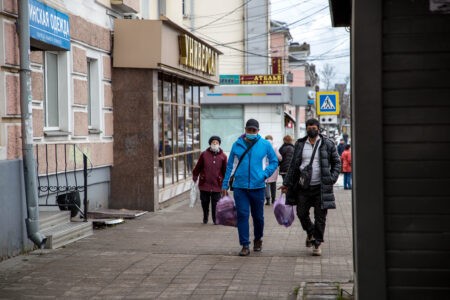 Эксперт рассказал, когда заболеваемость коронавирусом пойдёт на спад
