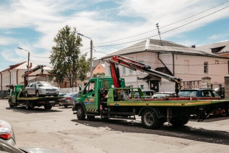В Госдуме предложили отбирать автомобили у нарушителей ПДД на нужды спецоперации В Госдуме предложили отбирать автомобили у нарушителей ПДД на нужды спецоперации