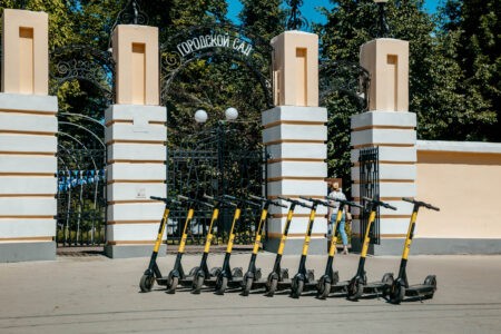 В Тверской области продумают план создания новой инфраструктуры для электросамокатов В Тверской области продумают план создания новой инфраструктуры для электросамокатов