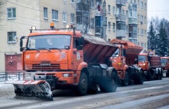 ЖЭКу снова "прилетело" за нерасчищенные дороги в центре Твери