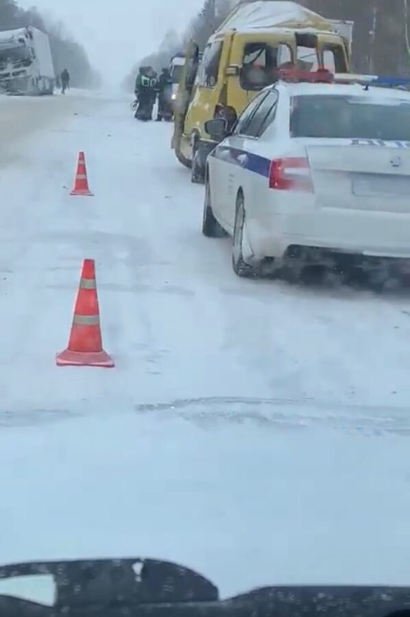 Появилось видео ДТП в Тверской области, в котором погибли два человека