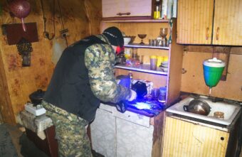 Больше 40 ударов ножом: жительница Тверской области обвиняется в убийстве Больше 40 ударов ножом: жительница Тверской области обвиняется в убийстве