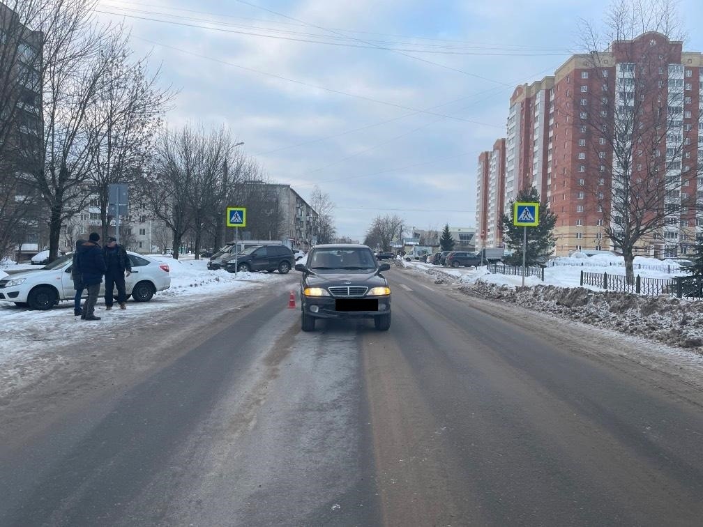 Пешеход попал под колёса внедорожника в Твери