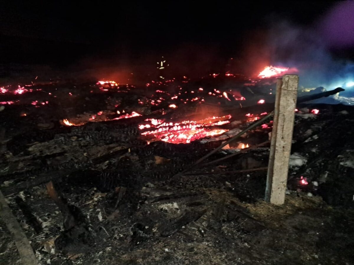 В сгоревшем доме в Тверской области нашли тело мужчины