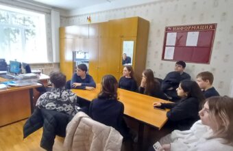 Лихославльские школьники узнали о том, кто такие наблюдатели Лихославльские школьники узнали о том, кто такие наблюдатели