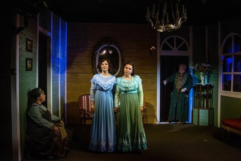 Тверской театр драмы представляет свои спектакли на сценах домов досуга