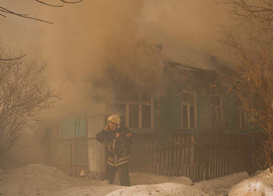 В больницу Твери доставили пожилую женщину с ожогами