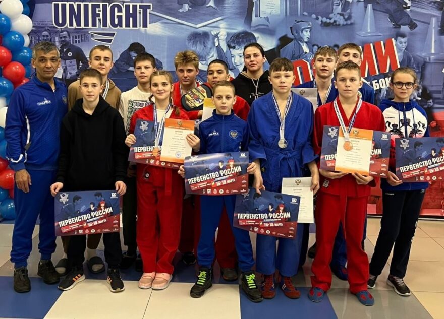 Борцы Тверской области завоевали 10 медалей и командный кубок