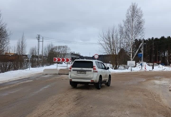 Внимание, автомобилисты: дорога Глазково – Мухино под Тверью перекрыта Внимание, автомобилисты: дорога Глазково – Мухино под Тверью перекрыта