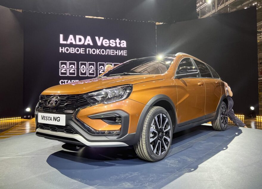 Автоваз намерен увеличить объем производства новой LADA Vesta NG