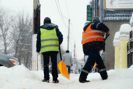 Житель Тверской области отправится на обязательные работы за кражу Житель Тверской области отправится на обязательные работы за кражу