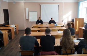 Тверским студентам-юристам рассказали о службе в полиции Тверским студентам-юристам рассказали о службе в полиции