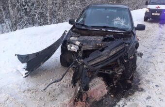В Тверской области произошло ДТП с участием трех автомобилей В Тверской области произошло ДТП с участием трех автомобилей