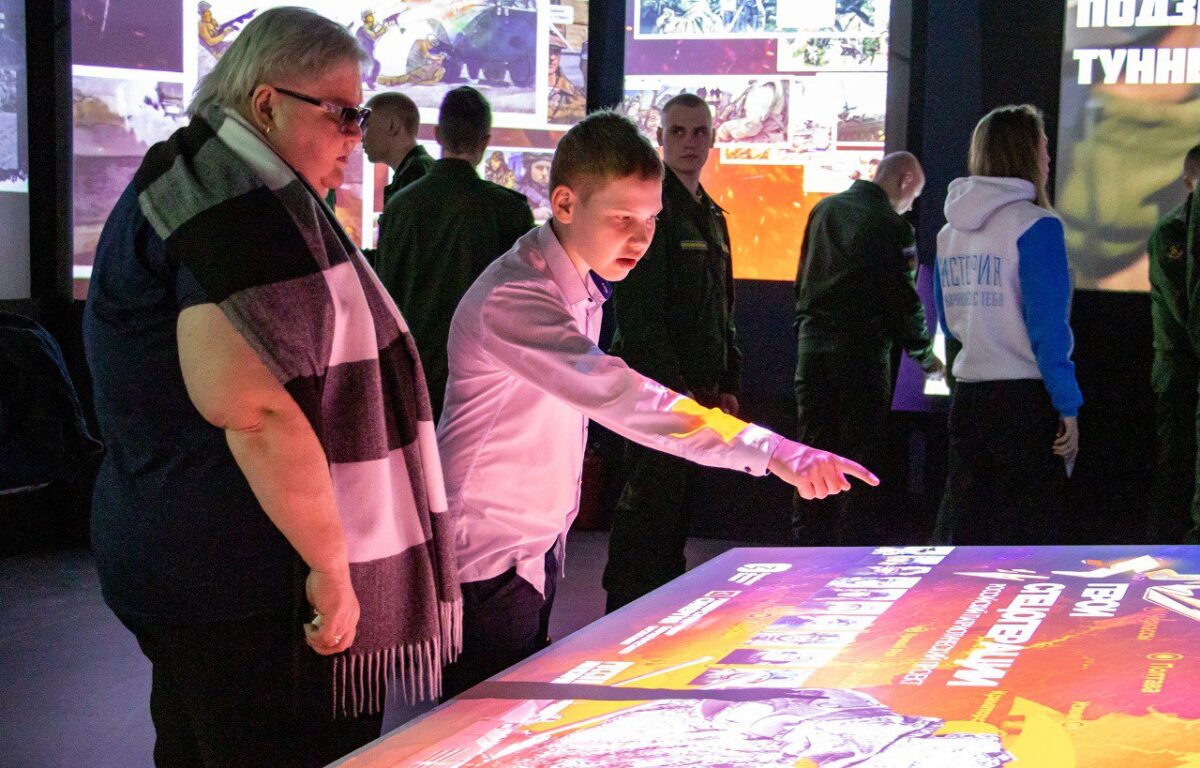 В Твери открылась выставка, посвященная героям специальной военной операции