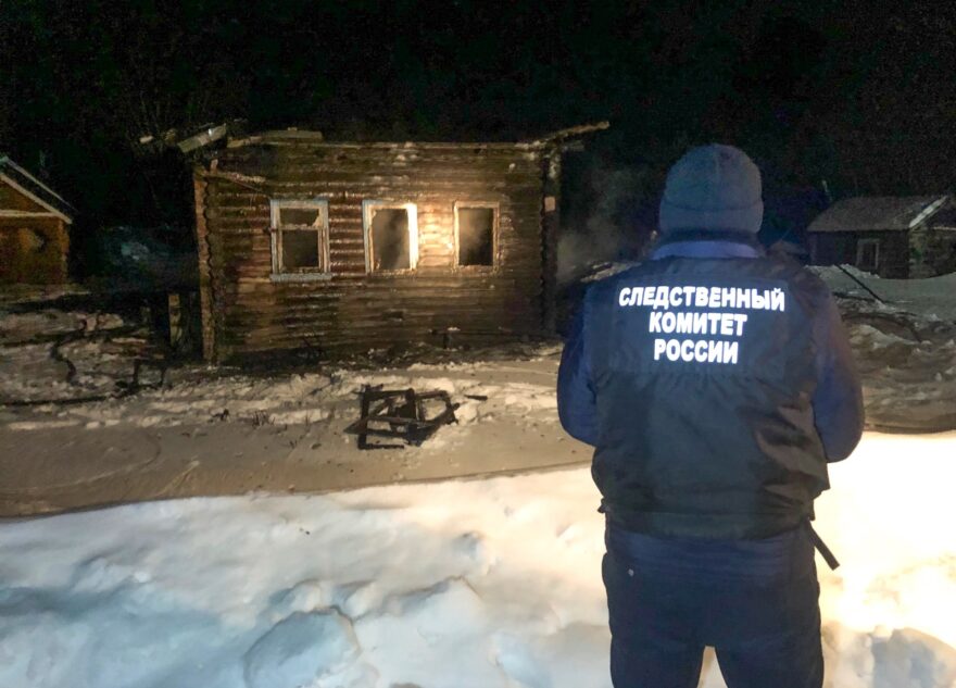 В сгоревшем доме в Тверской области нашли труп мужчины