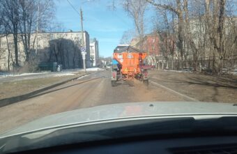 В Твери «опоздали» с обработкой улиц песком В Твери «опоздали» с обработкой улиц песком