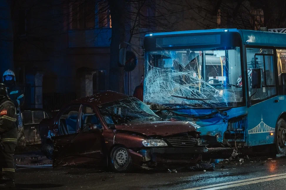 На Петербургском шоссе в Твери произошло массовое ДТП