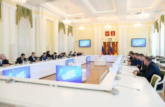 Губернатор Игорь Руденя провел заседание антитеррористической комиссии в Тверской области Губернатор Игорь Руденя провел заседание антитеррористической комиссии в Тверской области