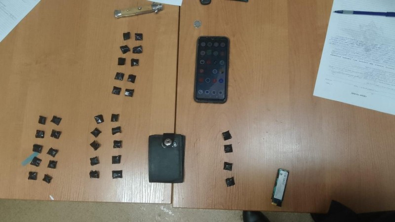 34 свертка с метадоном обнаружили у молодого жителя Твери