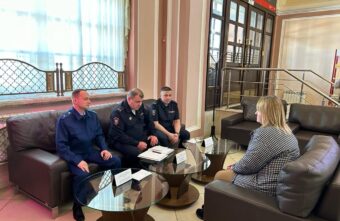 Главный инспектор УТ МВД России по ЦФО провел прием граждан на железнодорожном вокзале в Твери Главный инспектор УТ МВД России по ЦФО провел прием граждан на железнодорожном вокзале в Твери