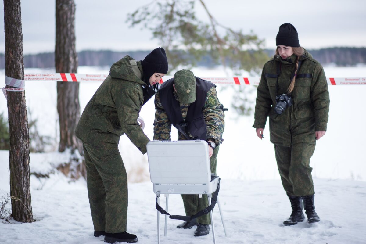 На дороге в Тверской области нашли труп мужчины