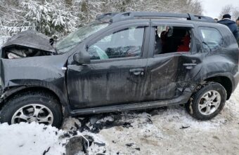 В Тверской области пострадал ребенок, сидевший в машине на руках у матери В Тверской области пострадал ребенок, сидевший в машине на руках у матери