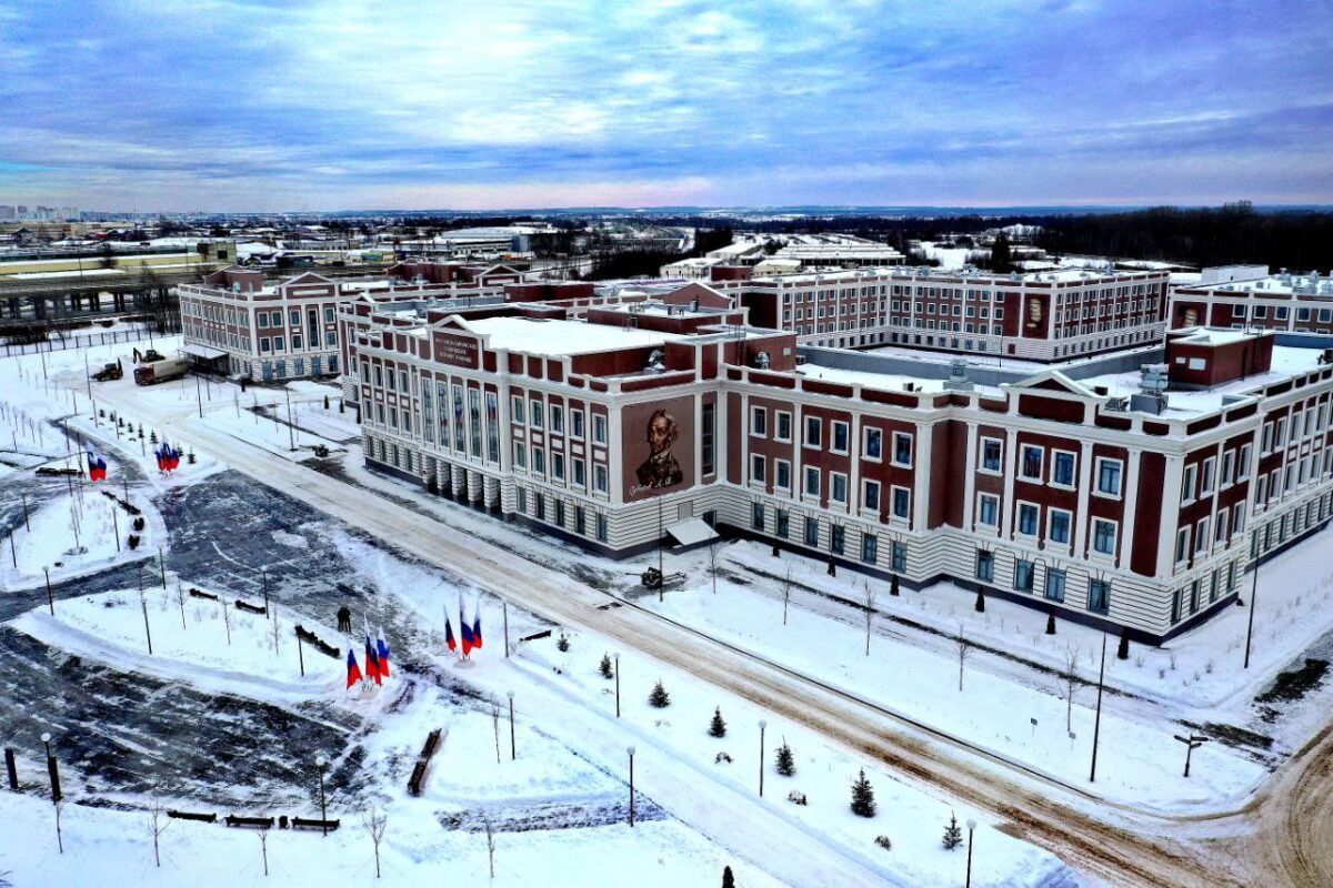 В Твери стартовало первенство Вооружённых Сил РФ по хоккею