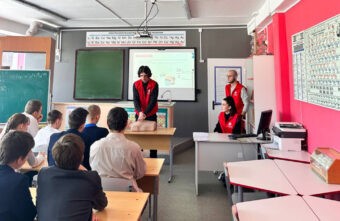 «Моя будущая профессия – врач»: для старшеклассников Тверской области проводят профориентационную акцию «Моя будущая профессия – врач»: для старшеклассников Тверской области проводят профориентационную акцию