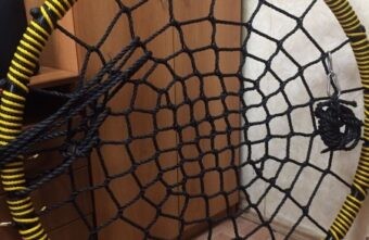 В Тверской области поймали похитителя качелей