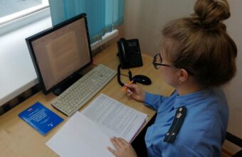 Должница из Тверской области испугалась тюрьмы и оплатила штраф