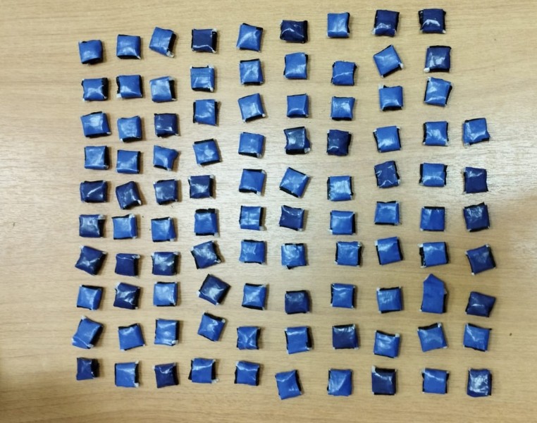 В Тверской области поймали наркодилершу с крупной партией наркотиков