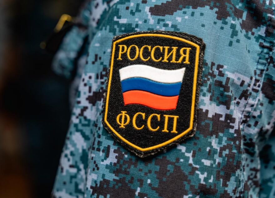 За долги по штрафам житель Тверской области лишился автомобиля