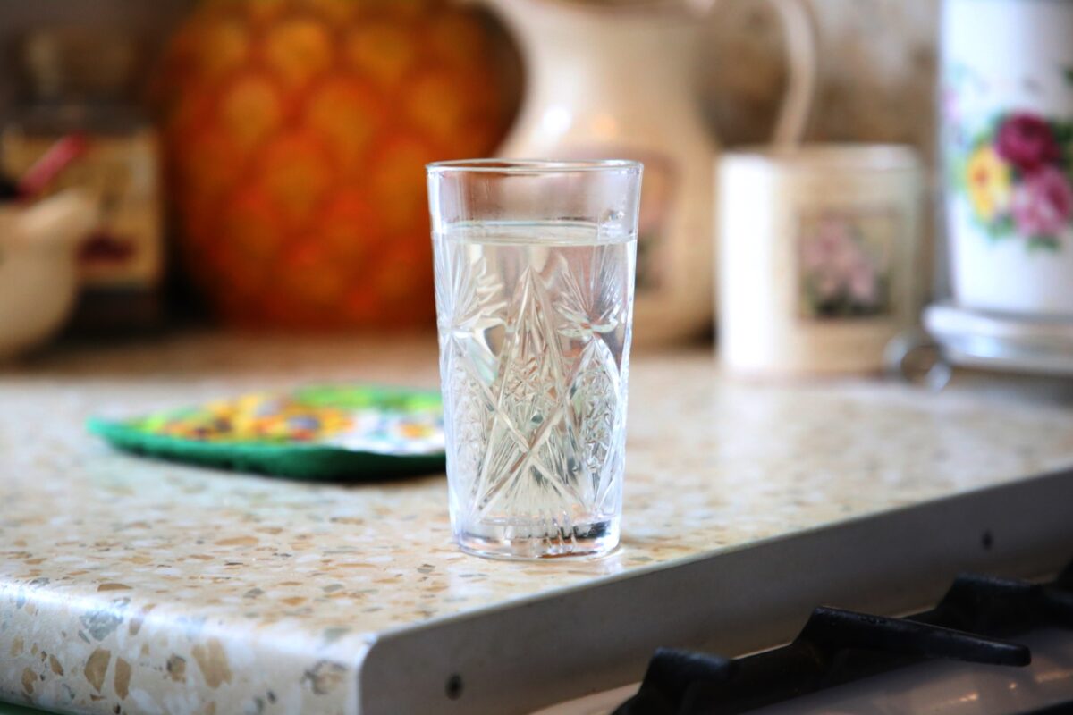 Организация в Тверской области добывала питьевую воду плохого качества