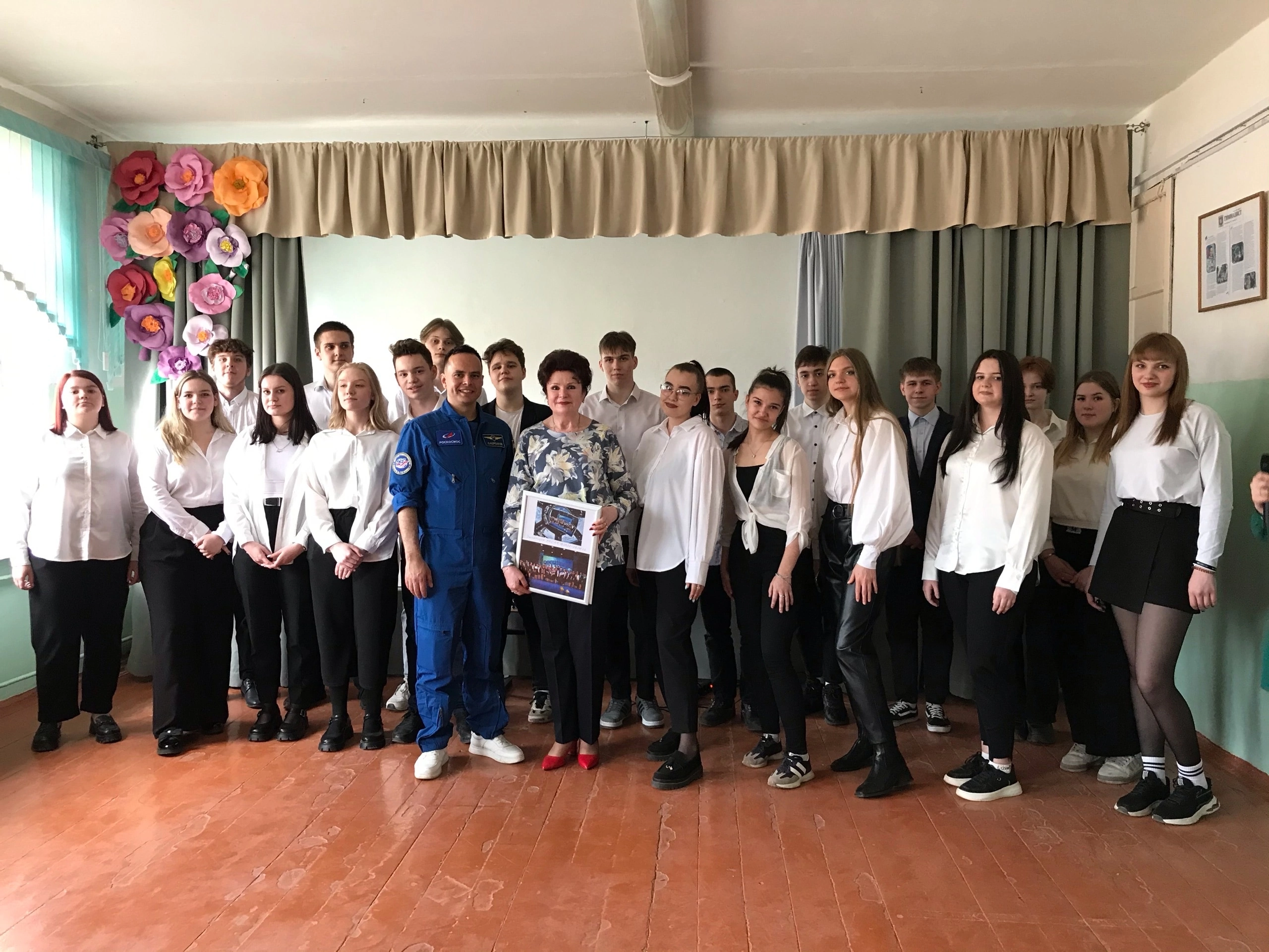 Тверской космонавт с МКС побывал в родной школе