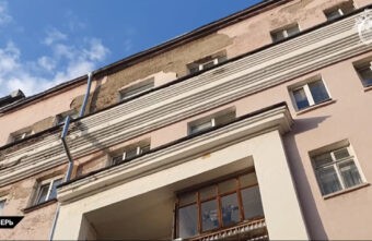 В Твери упала облицовка недавно отремонтированного дома В Твери упала облицовка недавно отремонтированного дома