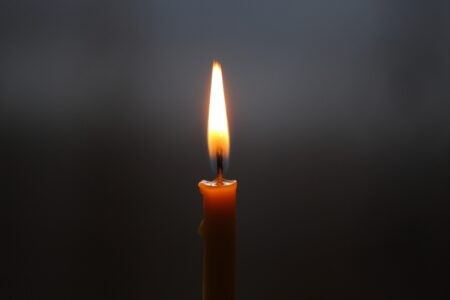 Несколько сотен человек пришли проститься с погибшим в Тверской области 10-летним мальчиком Несколько сотен человек пришли проститься с погибшим в Тверской области 10-летним мальчиком