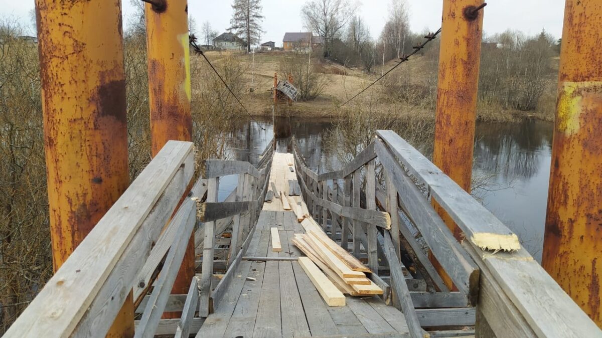 В Тверской области начали восстанавливать разрушенный половодьем мост