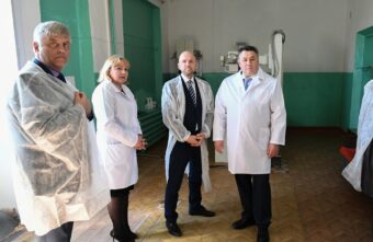 Игорь Руденя дал ряд поручений для повышения качества оказания медицинской помощи жителям Краснохолмского округа Игорь Руденя дал ряд поручений для повышения качества оказания медицинской помощи жителям Краснохолмского округа