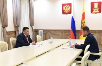 Губернатор Игорь Руденя провёл рабочую встречу с главой Ржевского муниципального округа Романом Крыловым Губернатор Игорь Руденя провёл рабочую встречу с главой Ржевского муниципального округа Романом Крыловым