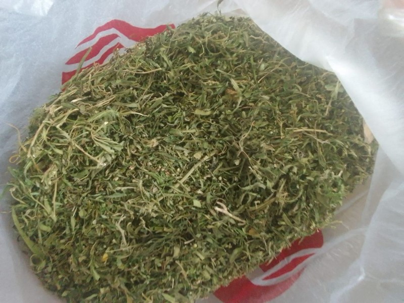 Больше килограмма марихуаны нашли у жителя посёлка в Тверской области