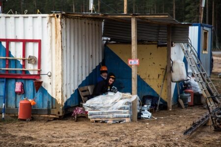 Предпринимательницу из Твери наказали за иностранца на работе Предпринимательницу из Твери наказали за иностранца на работе