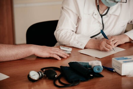 Врач рассказал, можно ли чистить сосуды Врач рассказал, можно ли чистить сосуды