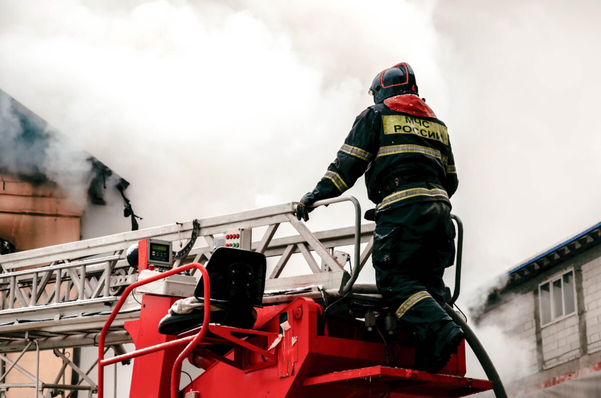 При тушении пожара в Тверской области нашли тела двух мужчин