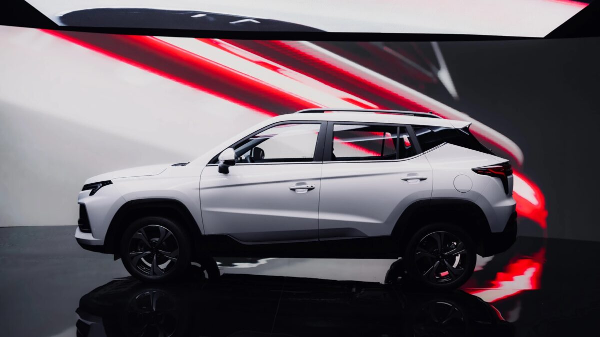 ВТБ Лизинг предлагает кроссоверы «Москвич» с выгодой более 830 тыс. рублей